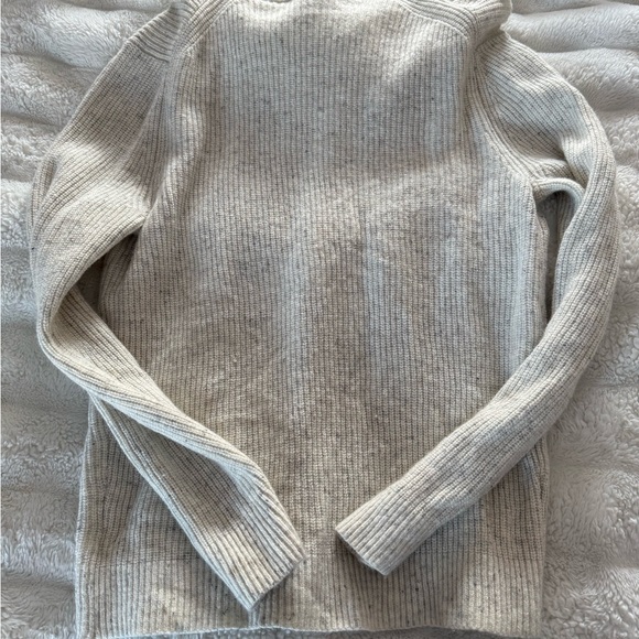 Express Cream Ribbed Sweater - Picture 3 of 3
